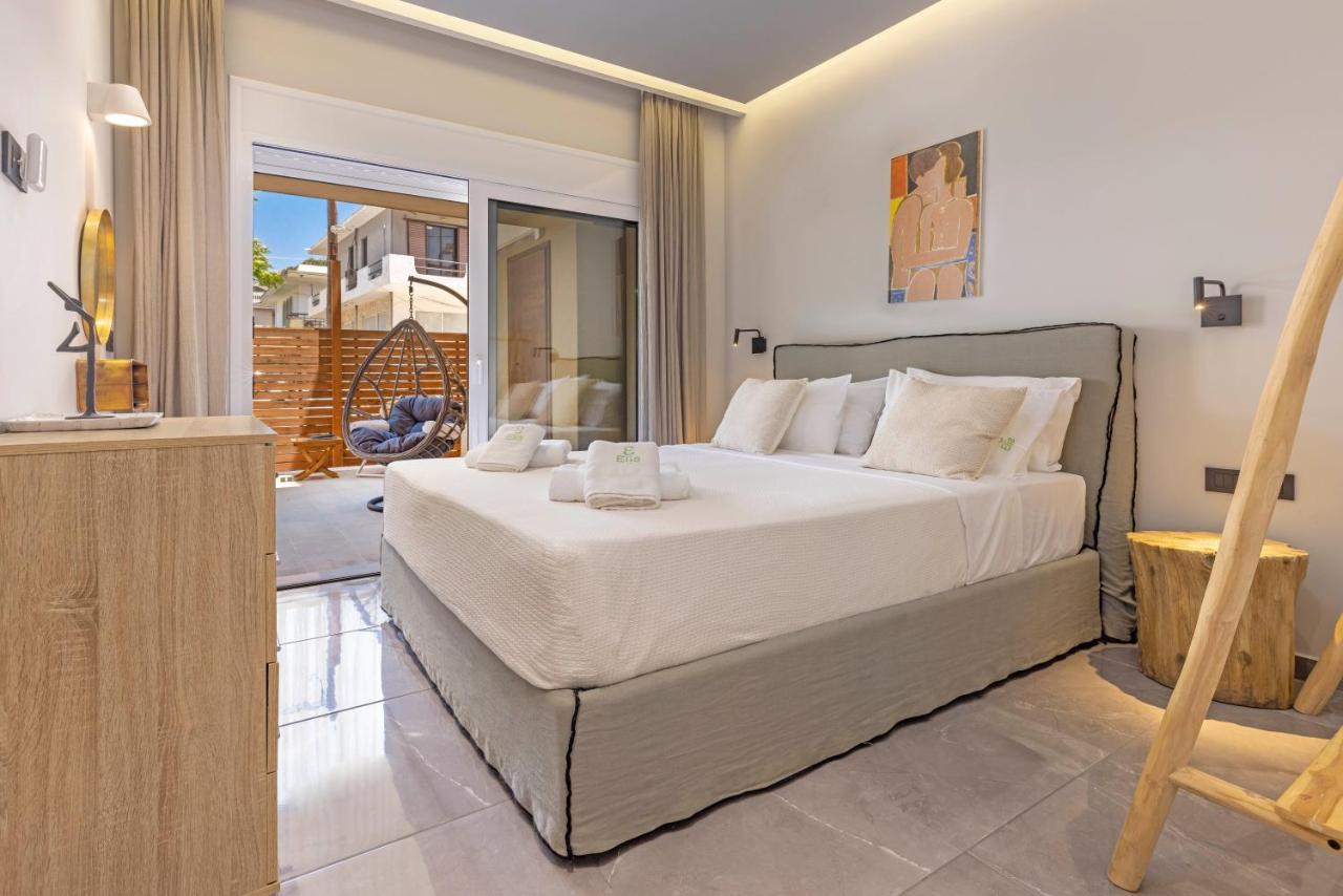 Elia & Anthos Deluxe Suites Иксия Екстериор снимка